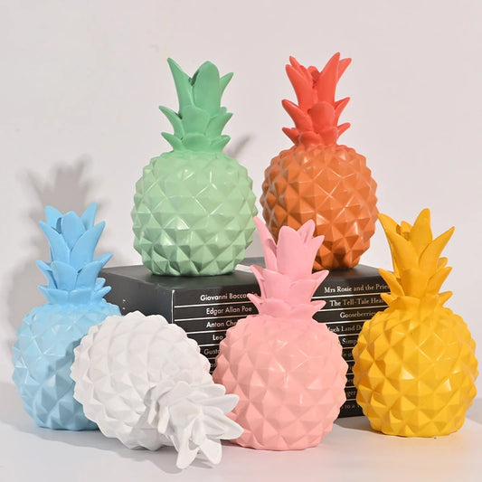 Pineapple statue Art