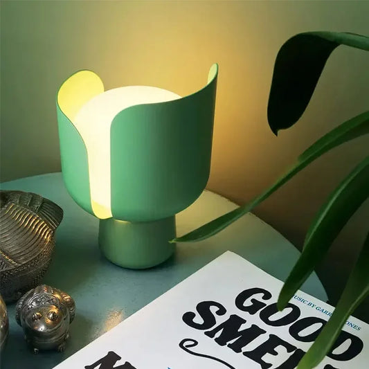 Blom Table Lamp