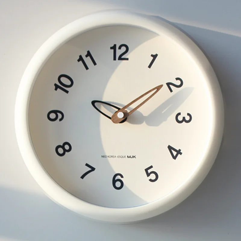 Basic Cream Small Clocks